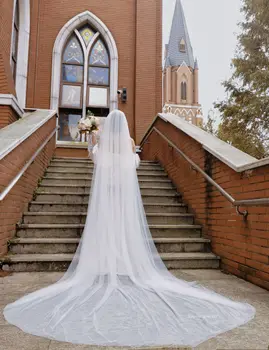Iki Katmanlı düğün duvağı Kilise Gelin Peçe Tarak ile 3 Metre 3 Metre Genişliğinde Basit Peçe Düğün Aksesuarları MM