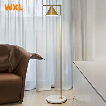 Iskandinav led ayarlanabilir renk sıcaklığı zemin lambası Ayarlanabilir lamba kafası yaratıcı siyah altın oturma odası yatak odası zemin lambası